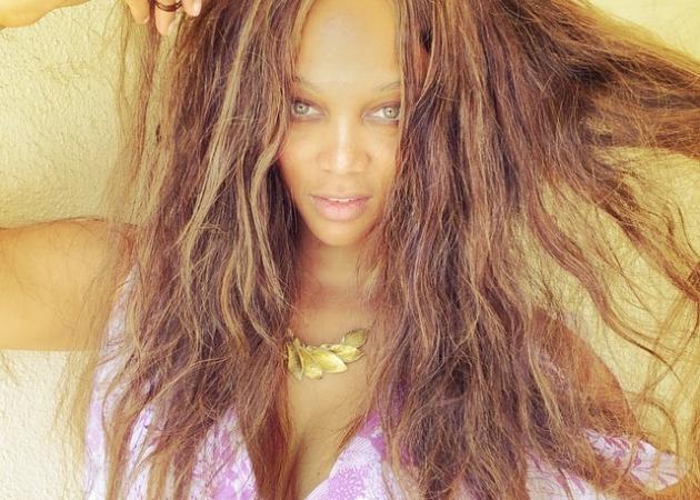 Η Tyra Banks μας δείχνει πώς να βγαίνουμε σαν μοντέλα στις φωτογραφίες!