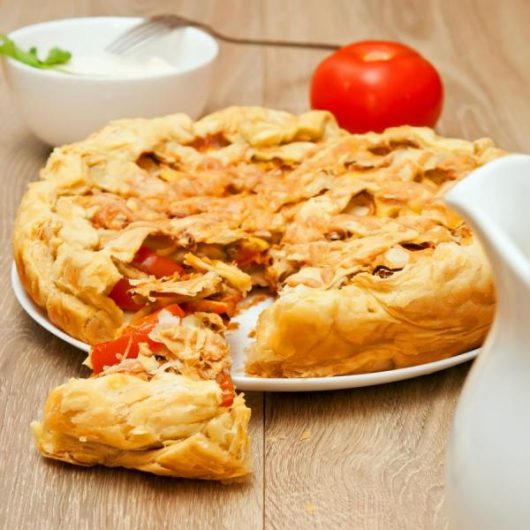 Τυρόπιτα με πιπεριές | tlife.gr Τυρόπιτα με πιπεριές | tlife.gr