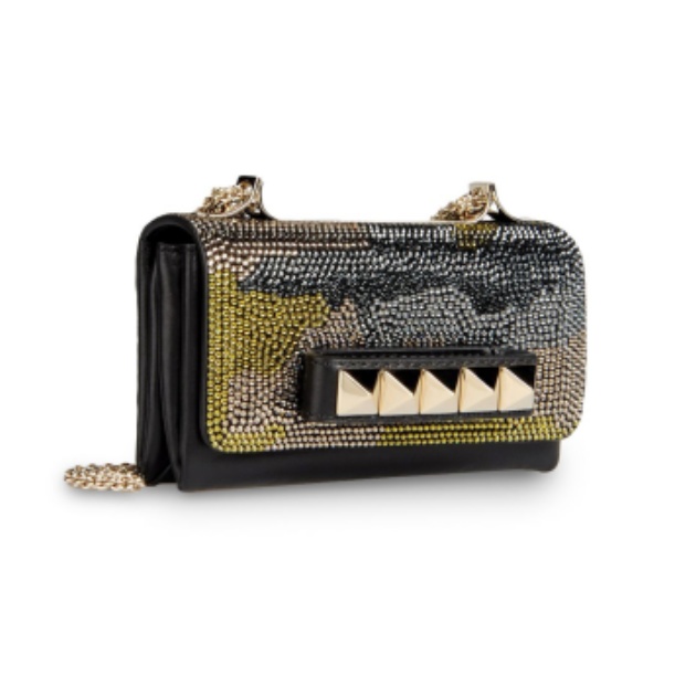 11 | Clutch Valentino