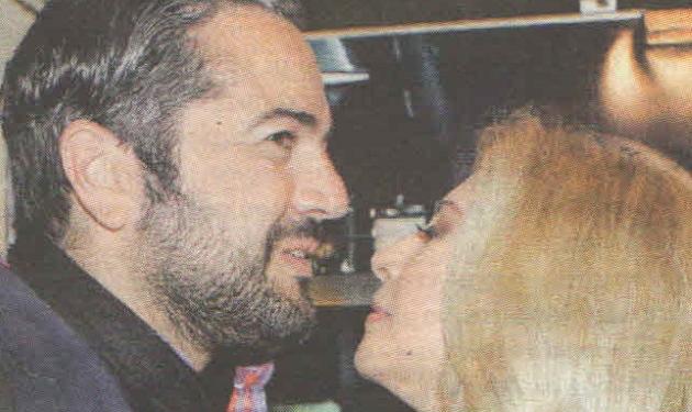 Χριστίνα Πολίτη: Το τρυφερό φιλί στον σύντροφό της Φώτη Βαλλάτο