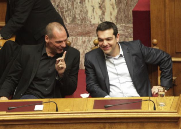 “Αποκάλυψη” Βαρουφάκη για Τσίπρα: Φοβόταν πραξικόπημα και πως θα μας εκτελέσουν στο Γουδή!