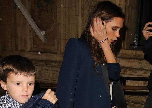 Γιατι είναι ενθουσιασμένη η Victoria Beckham;