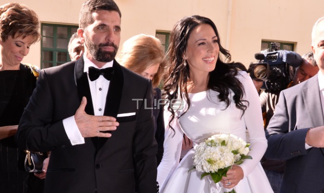 Θανάσης Βισκαδουράκης: Παντρεύτηκε την Κατερίνα του στο Κολωνάκι! Φωτογραφίες