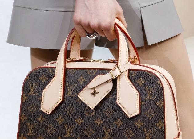 Πως να ξεχωρίσεις μια αυθεντική Louis Vuitton τσάντα από μια απομίμηση!