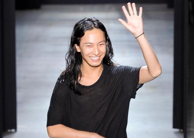 Ο Alexander Wang συνεργάζεται με τα Sally Hansen και λανσάρει συλλεκτικά βερνίκια!