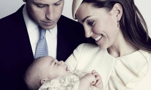William – Kate: Επιτέλους ο πρίγκιπας τους χαμογέλασε!