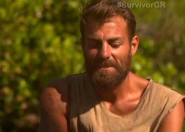 Στέλιος Χανταμπάκης: Η υπόσχεση που είχε δώσει στον γιο του πριν φύγει για το Survivor! [vids]