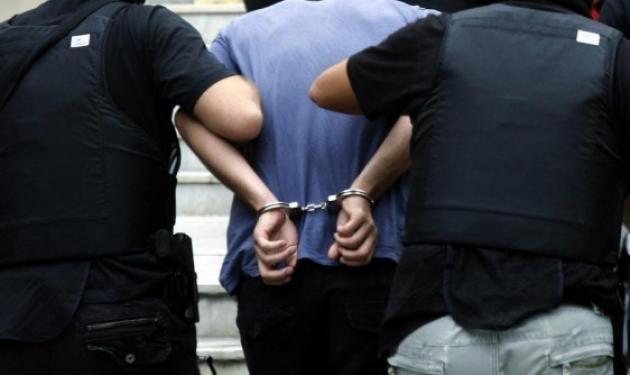 Βόλος: Συνελήφθη 17χρονος που “παρήγγειλε” τη δολοφονία πατέρα τριών παιδιών!