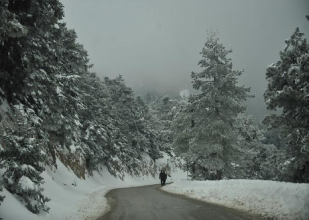 Καιρός: Βαρύς χειμώνας σε όλη την Ελλάδα! ΧΑΡΤΕΣ με την εξέλιξη του χιονιά