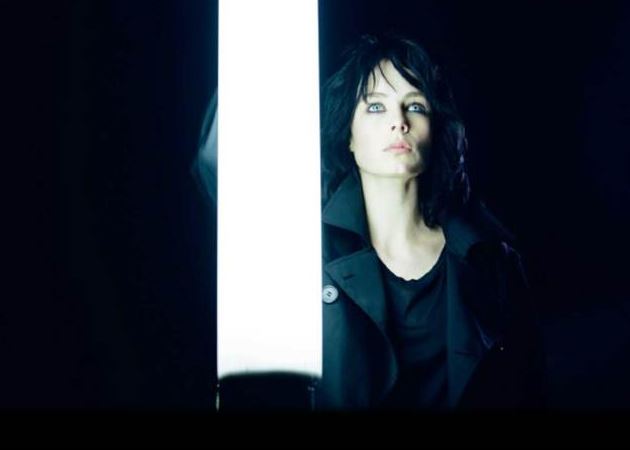 YSL Black Opium: δες το film με την Edie Campbell για το πιο sexy άρωμα του Φθινοπώρου!