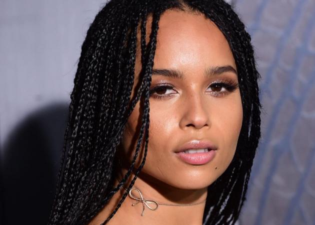 Η Zoë Kravitz έχει πλέον ξανθά καρέ μαλλιά!