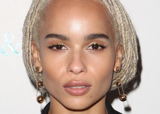 H Zoë Kravitz έκοψε τα μαλλιά της κοντά