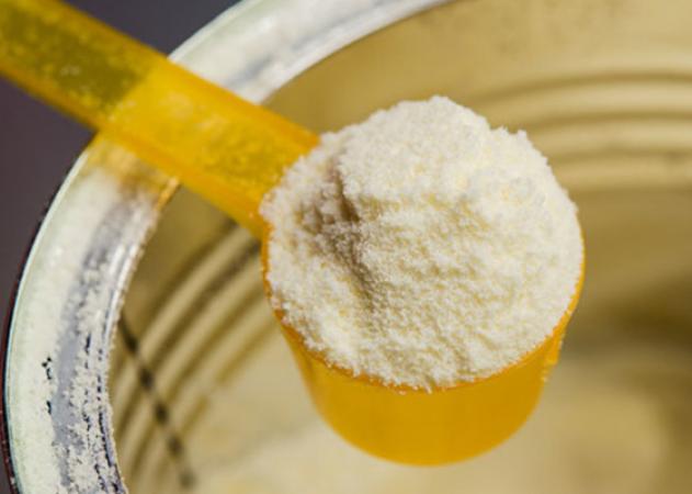 Σαλμονέλα σε βρεφικό γάλα της Lactalis: Τα συμπτώματα που μπερδεύουν πολλούς – Προσοχή!