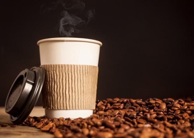 Αν νιώθεις αυτά όταν πίνεις καφέ, έχεις αλλεργία στην καφεΐνη!