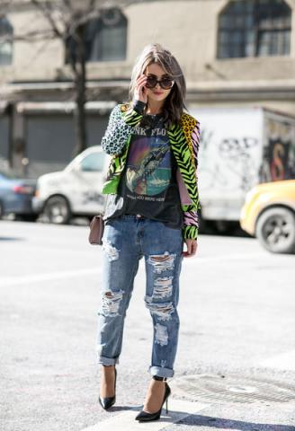 Νέα Υόρκη με σκισμένο jeans