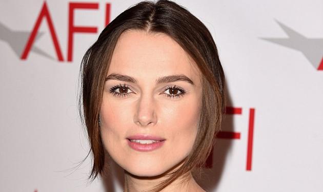 Keira Knightley: Πώς κάλυψε τη φουσκωμένη κοιλιά της στα AFI Awards! Βίντεο!