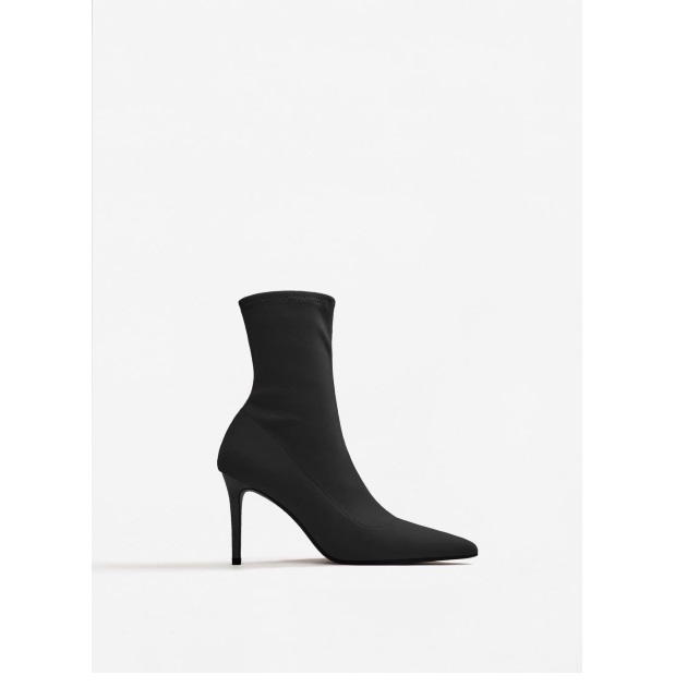 5 | Ankle boot Mango