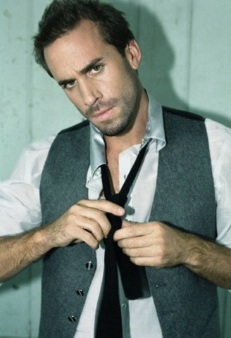 Joseph Fiennes