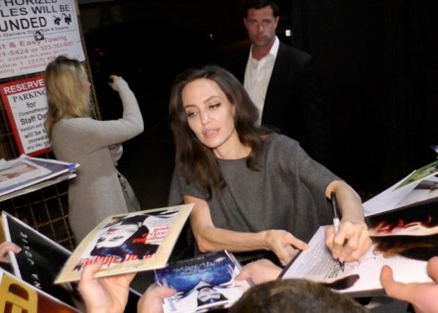 Αγνώριστη η Angelina Jolie – Ανησυχία για την αποστεωμένη εμφάνισή της