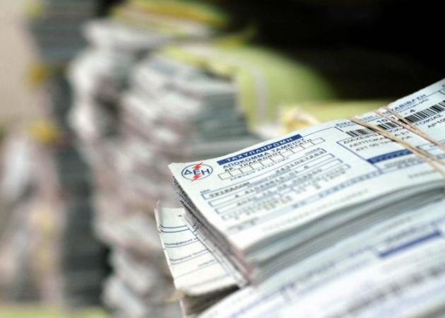 Χαράτσι στο ρεύμα – Καίει ο λογαριασμός της ΔΕΗ και των άλλων εταιρειών