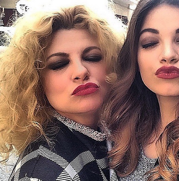 Τάνια Τρύπη – Τζένη Καζάκου: Το αγαπημένο τους πρόσωπο που εχει φύγει από τη ζωή και που τους λείπει πολύ!