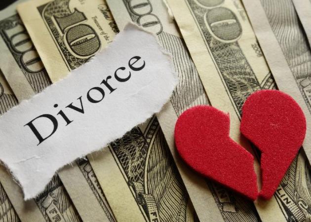 Διαζύγιο μετά από 10 χρόνια γάμου για σταρ του Χόλιγουντ! 4.000 δολάρια η διατροφή στην πρώην