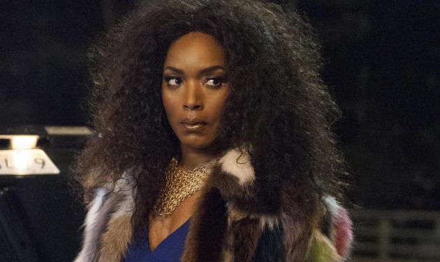 Angella Bassett: Η καλλονή του American Horror Story μιλά για την Ελλάδα και την χωριάτικη… σαλάτα!