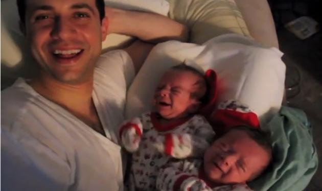Βίντεο! Τα μωρά της Καλομοίρας κλαίνε ασταμάτητα,  αλλά είναι τόσο χαριτωμένα!