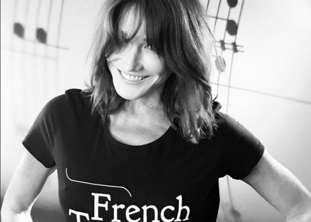 Carla Bruni: Η φιλία που έκανε ερχόμενη στην Ελλάδα! [pic]