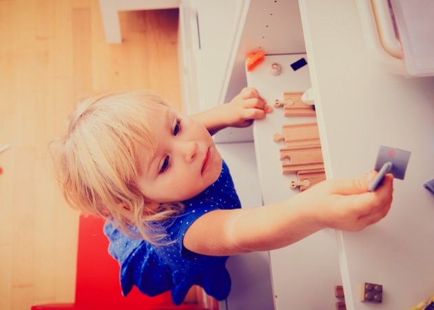 Μωρό στο σπίτι: Βασικοί κανόνες για έναν ασφαλή χώρο στα πρώτα βήματα