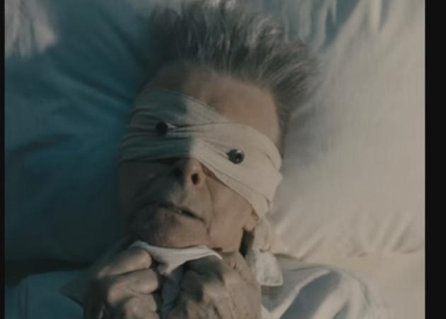 David Bowie: Το… ανατριχιαστικό αντίο του μέσα από το τελευταίο του clip: “Κοίτα είμαι στον παράδεισο”