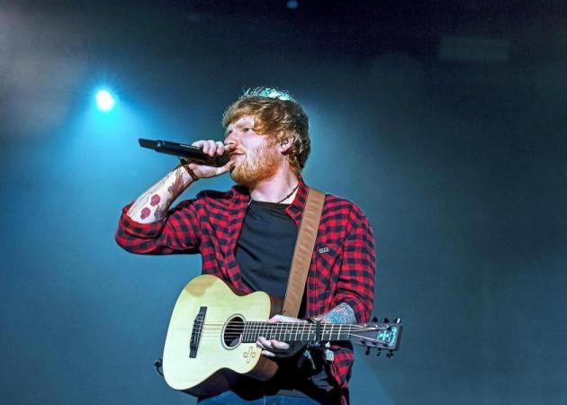 Βασιλική τιμή για τον Ed Sheeran! Το παράσημο που πήρε από τον Πρίγκιπα Κάρολο