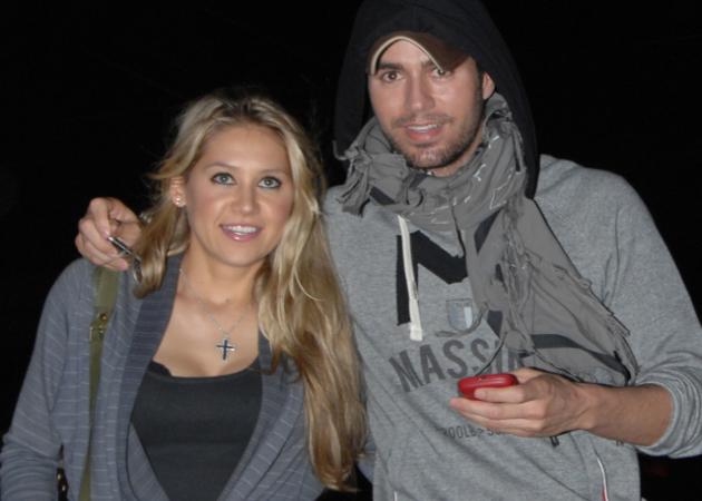 Anna Kournikova –  Enrique Iglesias: Απέκτησαν δίδυμα! Είχαν κρατήσει κρυφή την εγκυμοσύνη!