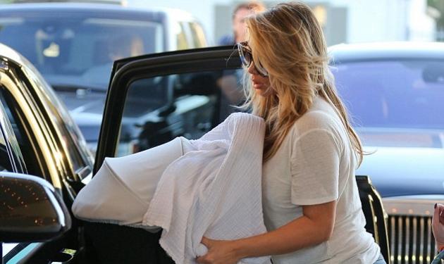 K. Kardashian: Έξοδος συμπαράστασης μετά τον χωρισμό της μαμάς της!