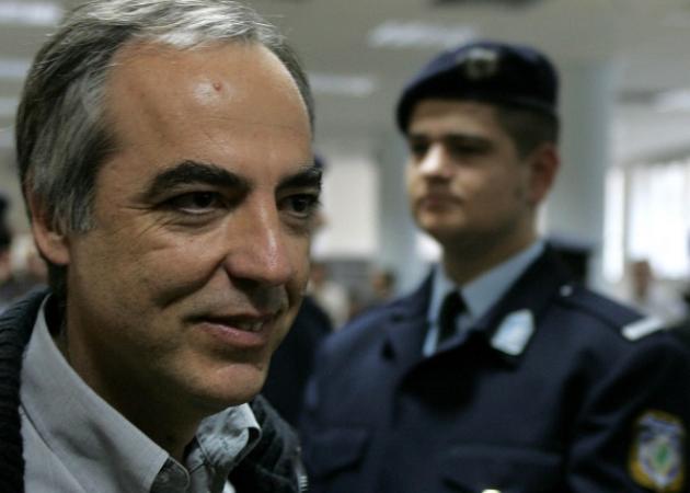 Εκτός φυλακής το “45άρι” της «17 Νοέμβρη» – Βγαίνει από τον Κορυδαλλό με 48ωρη άδεια ο Δημήτρης Κουφοντίνας
