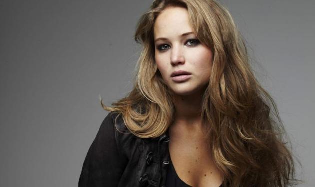 Jennifer Lawrence: Γιατί παίρνω λιγότερα από τους τυχερούς που έχουν πέος