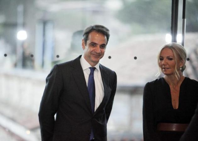 Paradise Papers: Η Μαρέβα Μητσοτάκη στη λίστα – Τι απαντά η ίδια