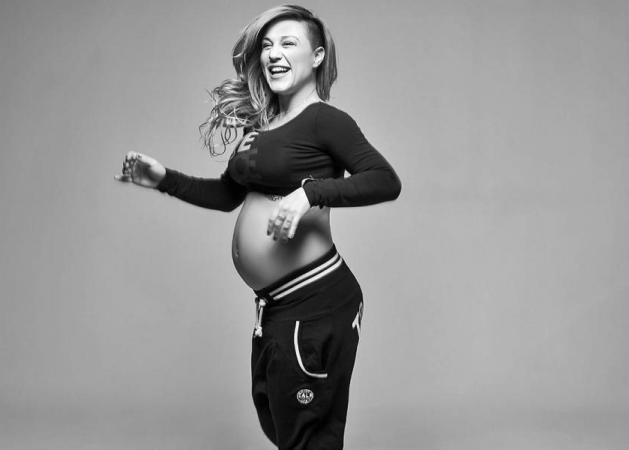 Πηνελόπη Αναστασοπούλου: Η extreme φωτογράφιση λίγο πριν γεννήσει και τα τρυφερά λόγια για το μωρό της!