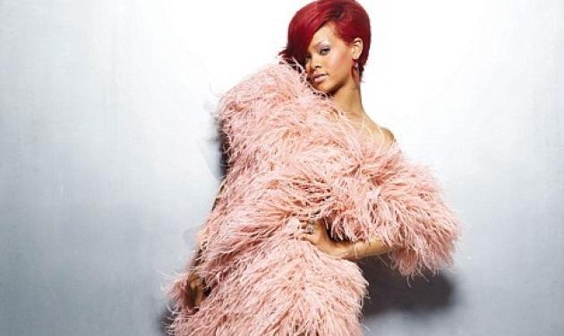 Η Rihanna μιλά για το ξυλοδαρμό από τον πρώην σύντροφό της!