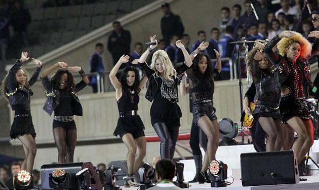 Shakira: Η πρώτη εμφάνιση στη σκηνή με φουσκωμένη κοιλίτσα!