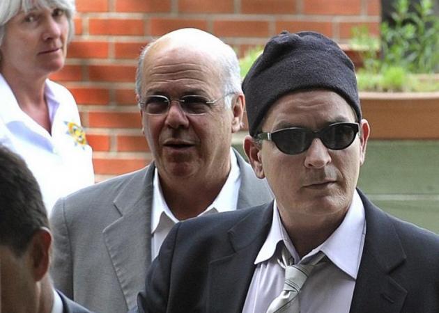 Ο Τσάρλι Σιν κατηγορείται για παιδεραστία – Αρνείται τα πάντα