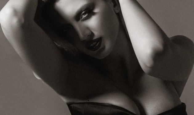 Κωνσταντίνα Σπυροπούλου: Ποζάρει πιο σέξι από ποτέ!