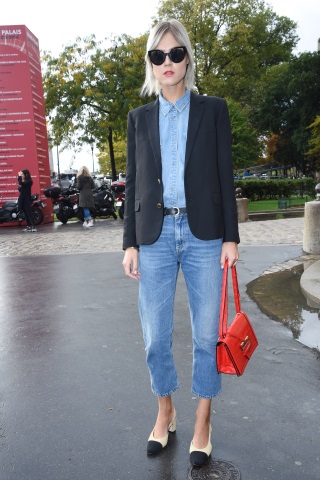 Παρίσι με denim-on-denim look