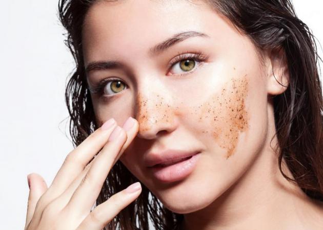 Πώς να φτιάξεις scrub προσώπου για την ξηροδερμία