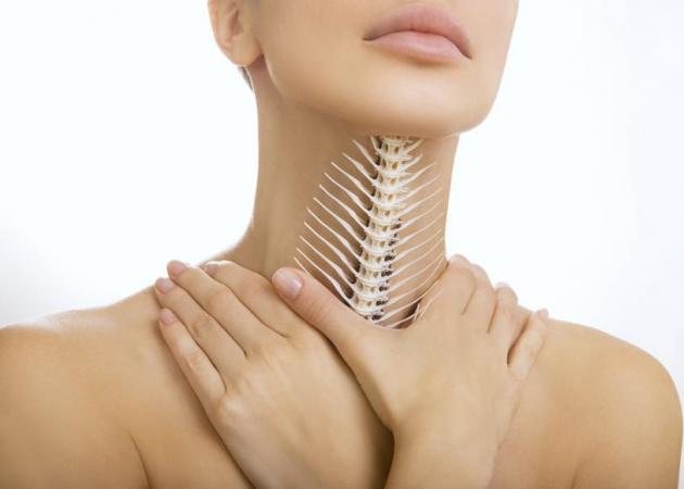 Τι κάνουμε αν κάτσει κόκαλο από ψάρι στον λαιμό