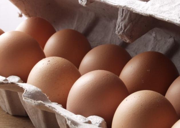 Τι να προσέχεις όταν αγοράζεις αυγά: Οι οδηγίες του ΕΦΕΤ