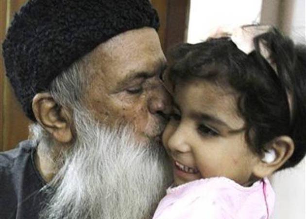 Abdul Sattar Edhi: Η Google τιμά τον βραβευμένο φιλάνθρωπο και ανθρωπιστή!