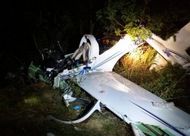 Πτώση αεροπλάνου στη Λάρισα: Τραγωδία με δύο νεκρούς