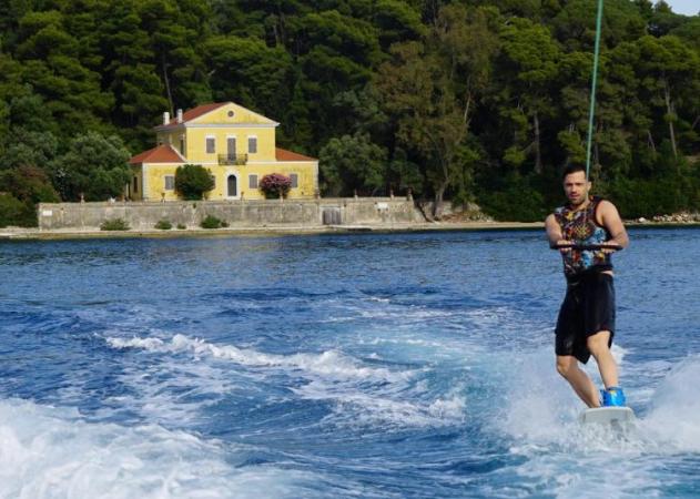 Κωνσταντίνος Αργυρός: Το υπέροχο ταξίδι του στην ιδιαίτερη πατρίδα του τη Λευκάδα! [pics]