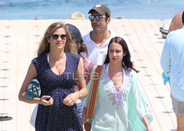 Ana Beatriz Barros – Κarim El Chiaty: Επιστροφή στη Μύκονο για την πρώτη επέτειο του γάμου τους! [pics]